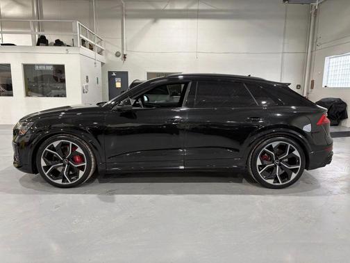 2022 Audi RS Q8 4.0T