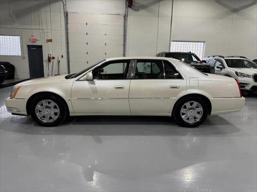 2007 Cadillac DTS Luxury