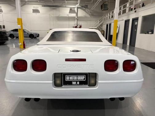 White 1991 Chevrolet Corvette Base