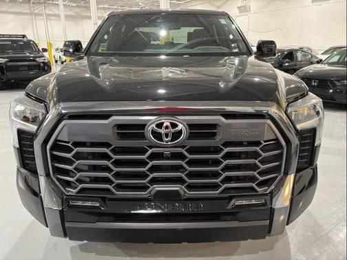 2025 Toyota Tundra Platunim