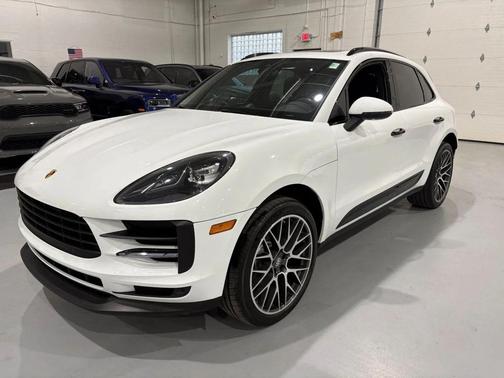 2019 Porsche Macan Macan