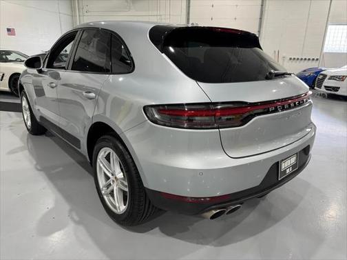 2021 Porsche Macan Base