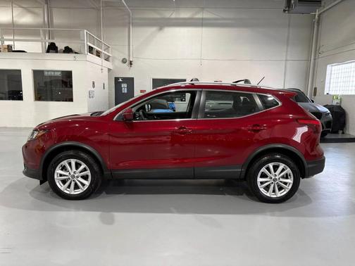 Scarlet Ember Tintcoat 2019 Nissan Rogue Sport SV