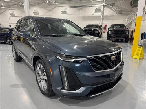 2021 Cadillac XT6 Premium Luxury AWD