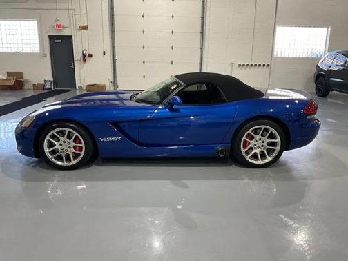 2006 Dodge Viper SRT10