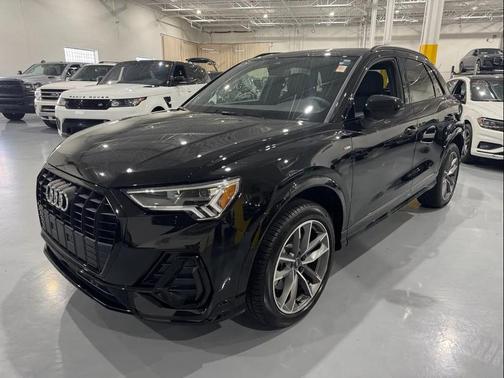 2024 Audi Q3 45 S line Premium Plus