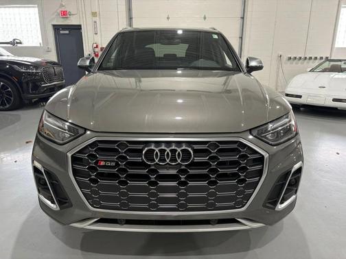 Chronos Gray Metallic 2023 Audi SQ5 3.0T Premium Plus