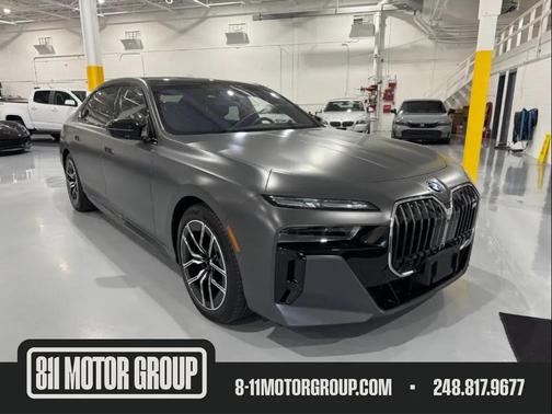 2024 BMW i7 M70