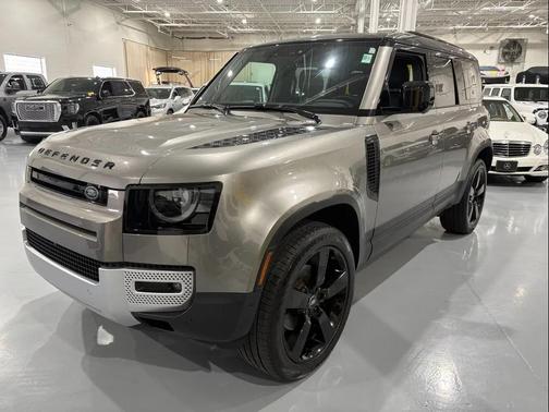 2024 Land Rover Defender 110 P300