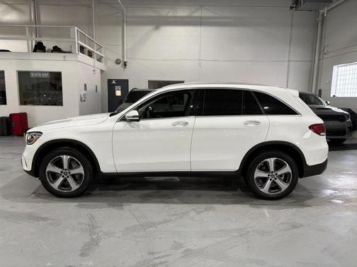 2022 Mercedes-Benz GLC 300 4MATIC