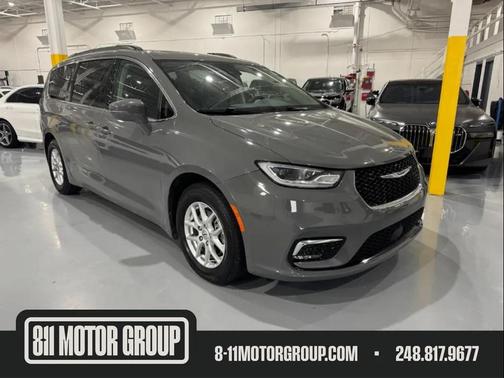 2022 Chrysler Pacifica Touring L