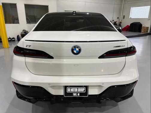 2024 BMW i7 xDrive60