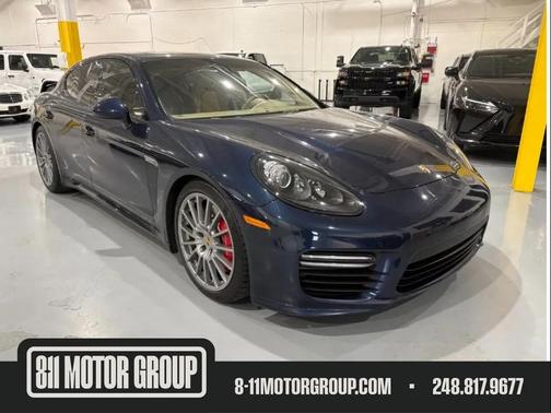 2015 Porsche Panamera GTS