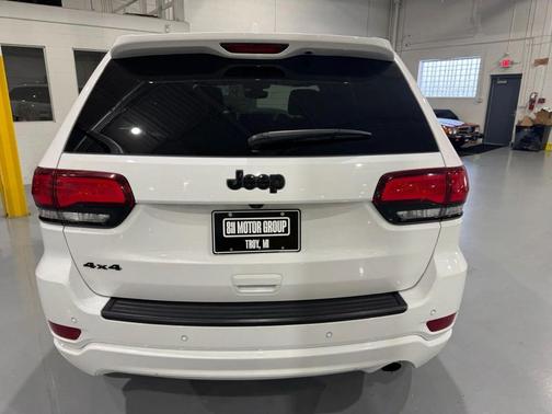 2020 Jeep Grand Cherokee Altitude