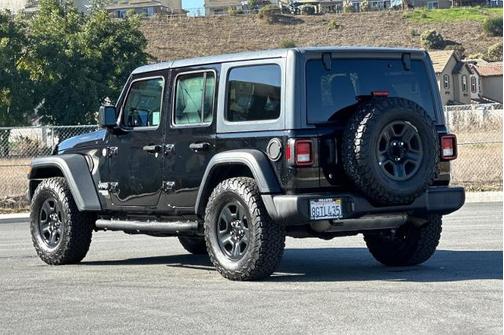 2018 Jeep Wrangler Unlimited SPORT