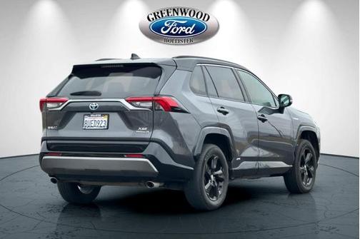 2021 Toyota RAV4 XSE