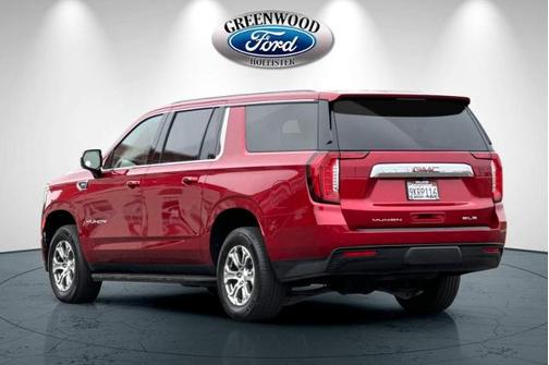 2024 GMC Yukon XL SLE
