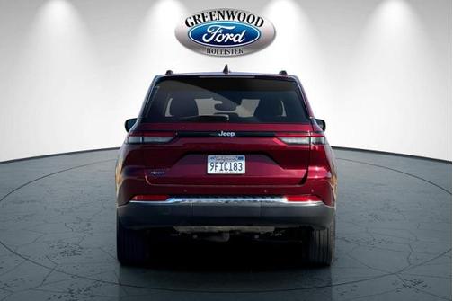 2023 Jeep Grand Cherokee BASE