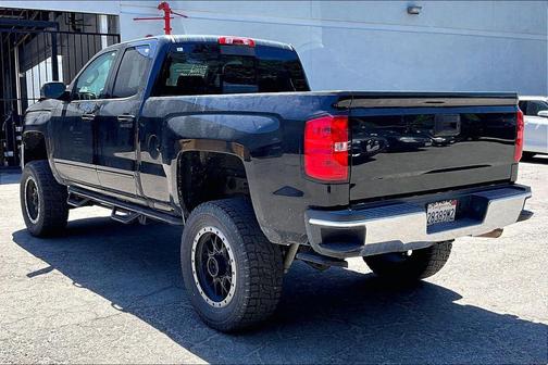Black 2018 Chevrolet Silverado 2500 LT