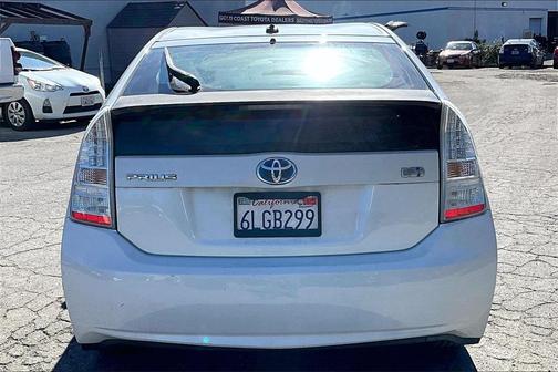 2010 Toyota Prius II
