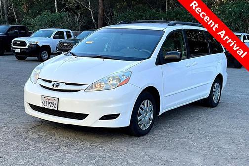 2010 Toyota Sienna CE