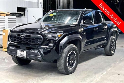 2025 Toyota Tacoma Hybrid TRD Off Road