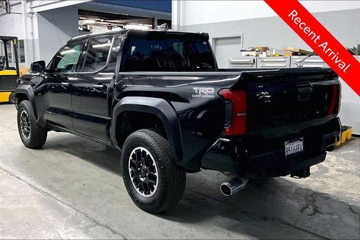 2025 Toyota Tacoma Hybrid TRD Off Road