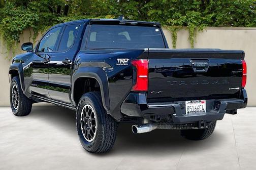 2025 Toyota Tacoma Hybrid TRD Off Road