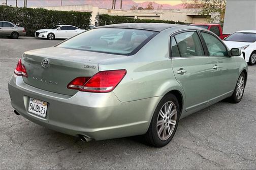 2006 Toyota Avalon Limited