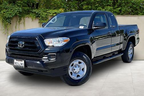 2022 Toyota Tacoma SR