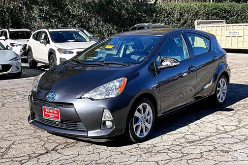 2014 Toyota Prius c Four