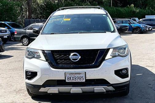 Pearl White Tricoat 2019 Nissan Pathfinder SV