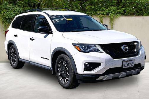Pearl White Tricoat 2019 Nissan Pathfinder SV