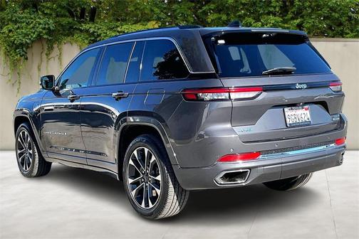 2023 Jeep Grand Cherokee 4xe Overland