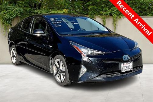 2016 Toyota Prius Three Touring