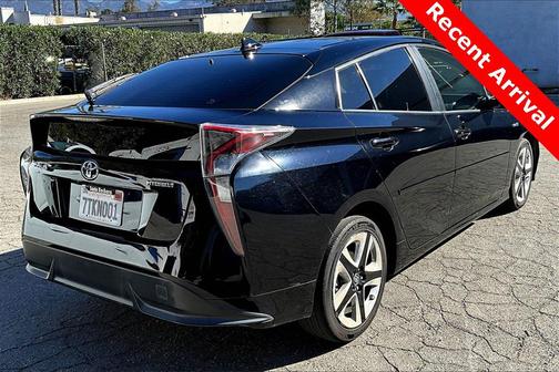 2016 Toyota Prius Three Touring