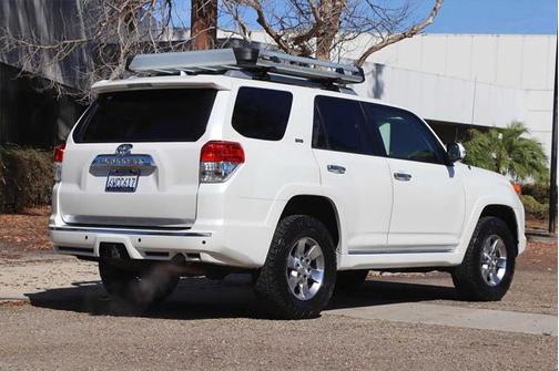 Blizzard Pearl 2012 Toyota 4Runner SR5