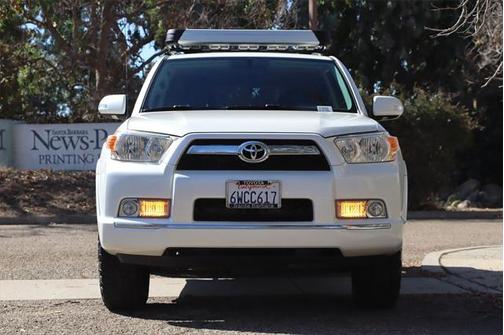 Blizzard Pearl 2012 Toyota 4Runner SR5