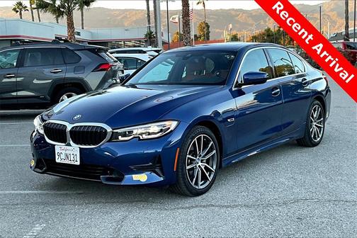 2022 BMW 330e Base