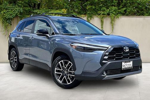 Celestite 2026 Toyota Corolla Cross XLE