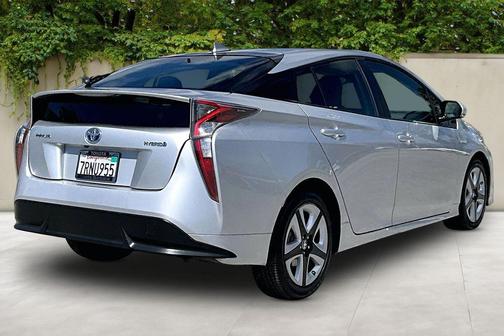 2016 Toyota Prius Four