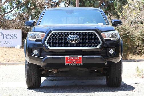 Photo 3 of 34 of 2019 Toyota Tacoma TRD Off Road