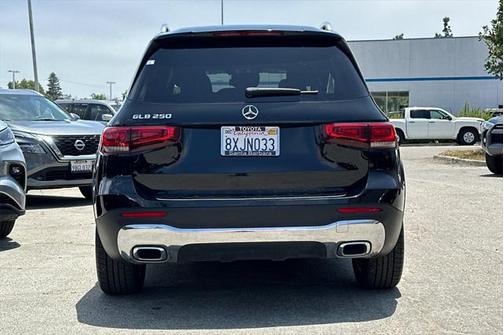 2021 Mercedes-Benz GLB 250 Base