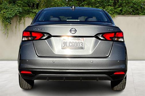 2021 Nissan Versa 1.6 SV