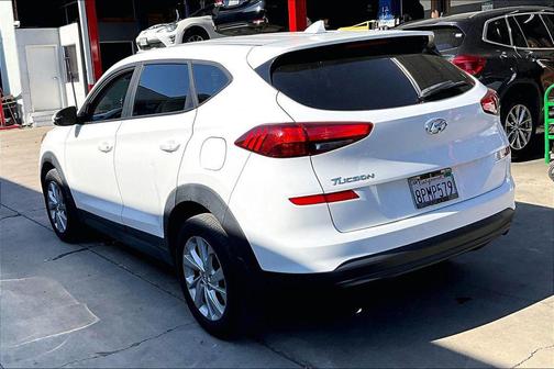 Winter White 2020 Hyundai TUCSON SE