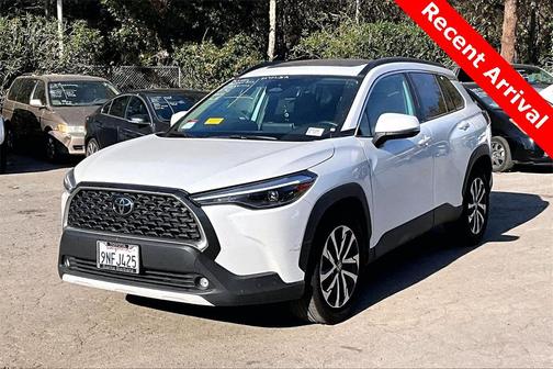 2024 Toyota Corolla Cross XLE