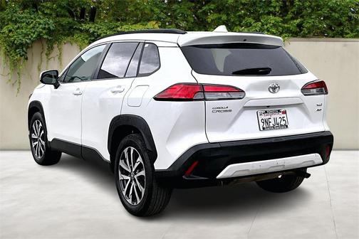 2024 Toyota Corolla Cross XLE