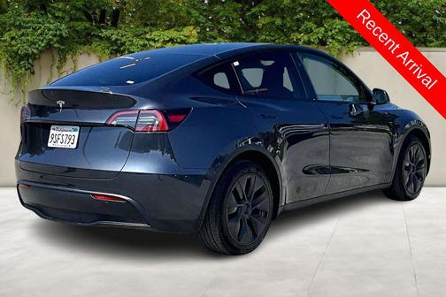 Stealth Grey 2025 Tesla Model Y Long Range Dual Motor Rear-Wheel Drive