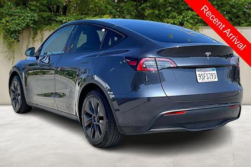 Stealth Grey 2025 Tesla Model Y Long Range Dual Motor Rear-Wheel Drive