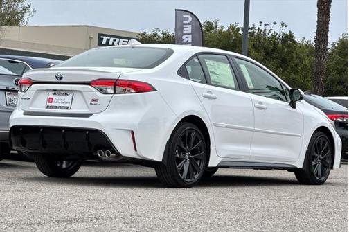 2025 Toyota Corolla Hybrid SE